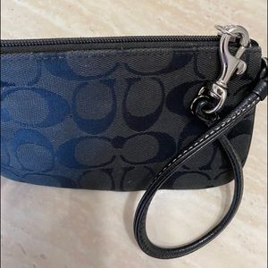 COACH Signature Wristlet/Wallet